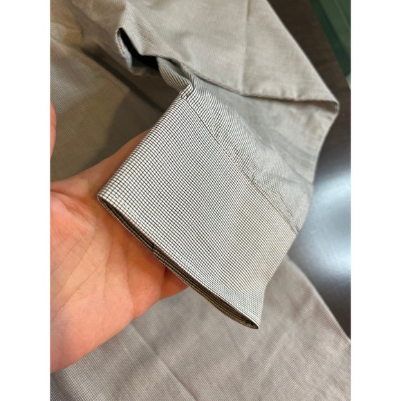 Van Heusen slim fit Dress Shirt - Picture 6 of 6